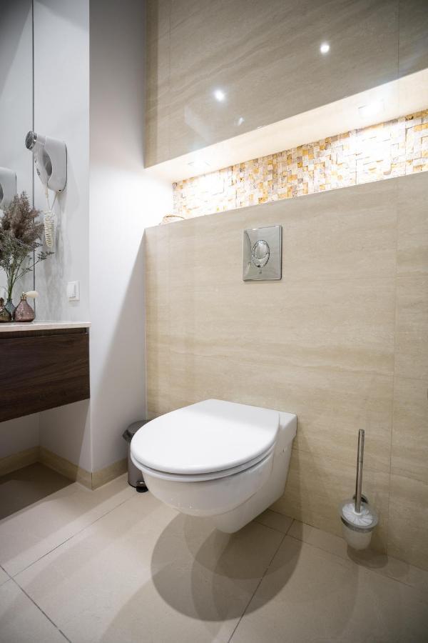 Oomph Warsaw Central Luxurious Air-Conditioned Apartment With Balcony Екстер'єр фото