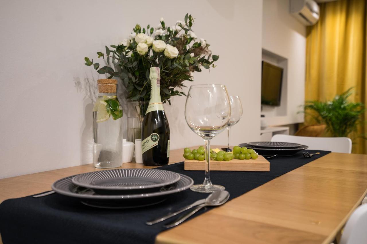Oomph Warsaw Central Luxurious Air-Conditioned Apartment With Balcony Екстер'єр фото