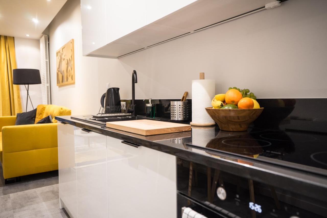 Oomph Warsaw Central Luxurious Air-Conditioned Apartment With Balcony Екстер'єр фото